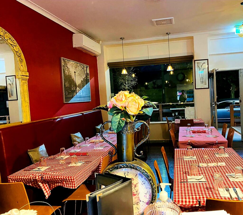 Modern Australian dishes at Salt & Pepper Grill 3